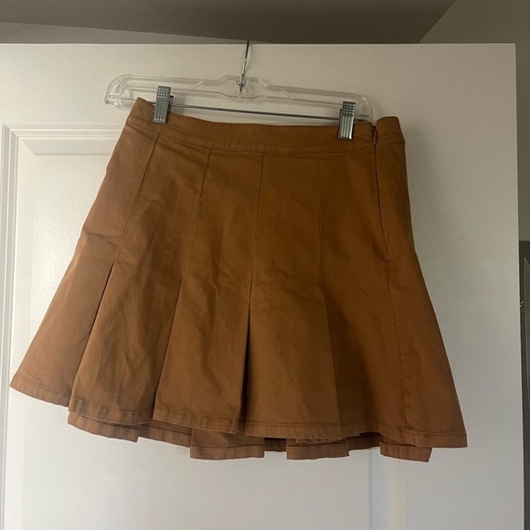 NWT J Crew Pleated Chino Mini Skirt - Picture 4 of 4